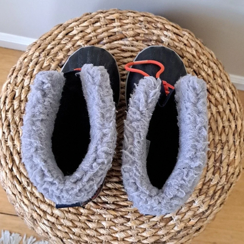 Sorel fleece uppers used